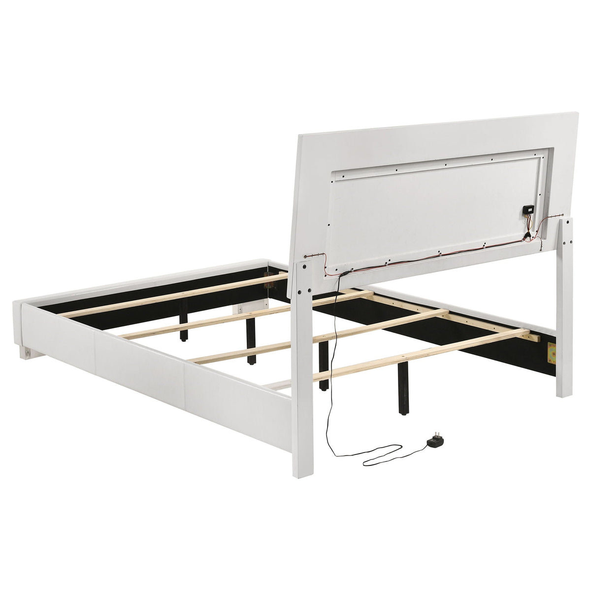 Felicity 4-piece Full Bedroom Set White High Gloss by Unique Piece Furniture
