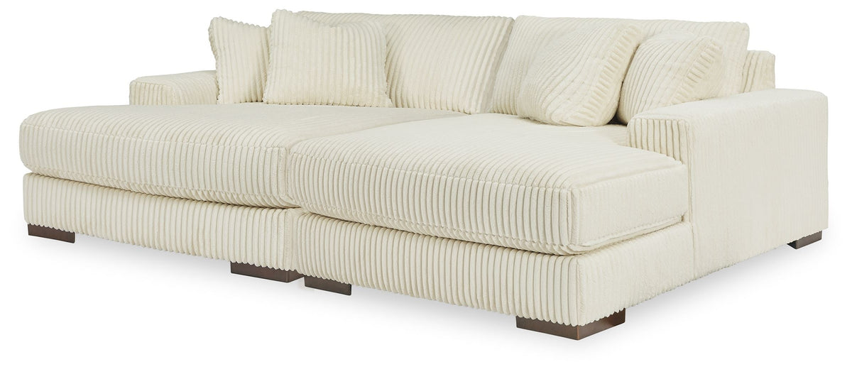Lindyn - Sectional by Unique Piece Furniture
