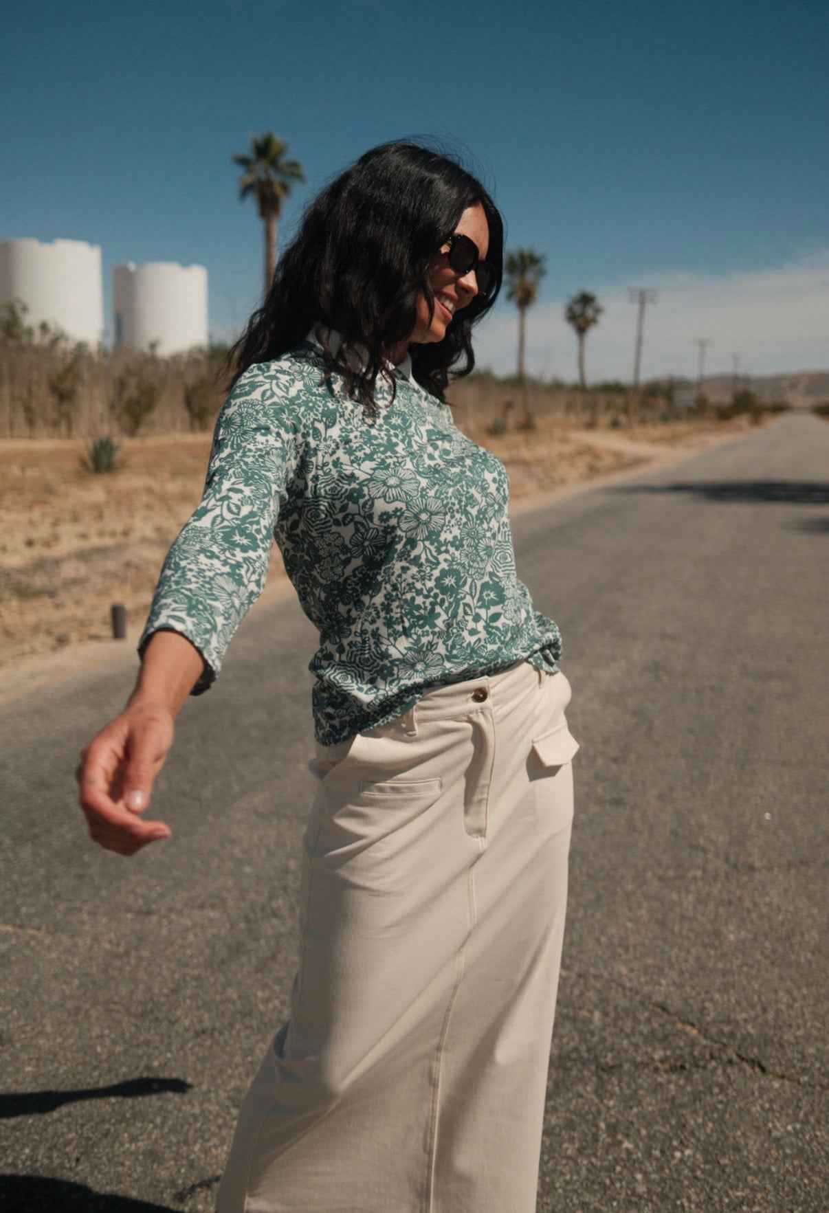 STRETCH DENIM SKIRT - TAN