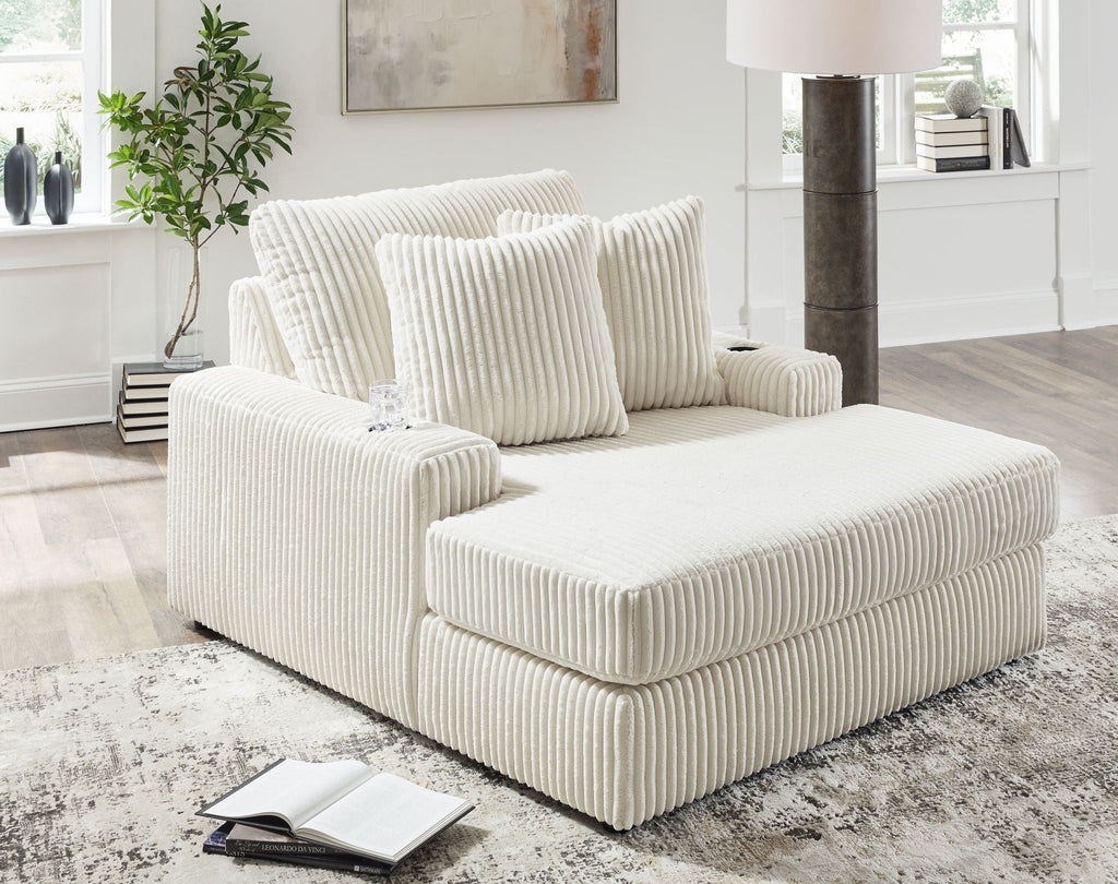 Lindyn - Chaise by Unique Piece Furniture