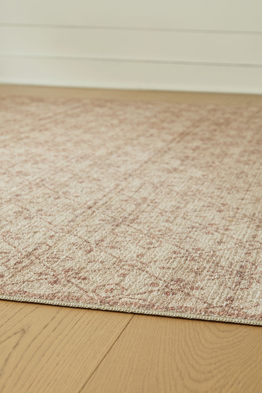 Lyamford - Rug by Unique Piece Furniture