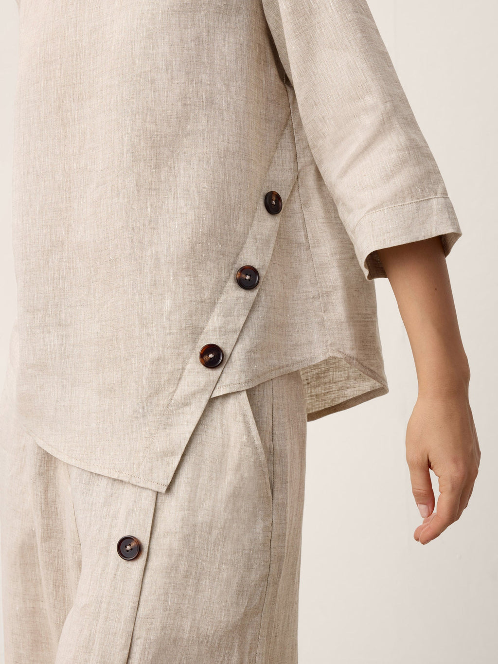 100% Linen Asymmetric-Hem Button-Trim Top NYLA by LINTICO