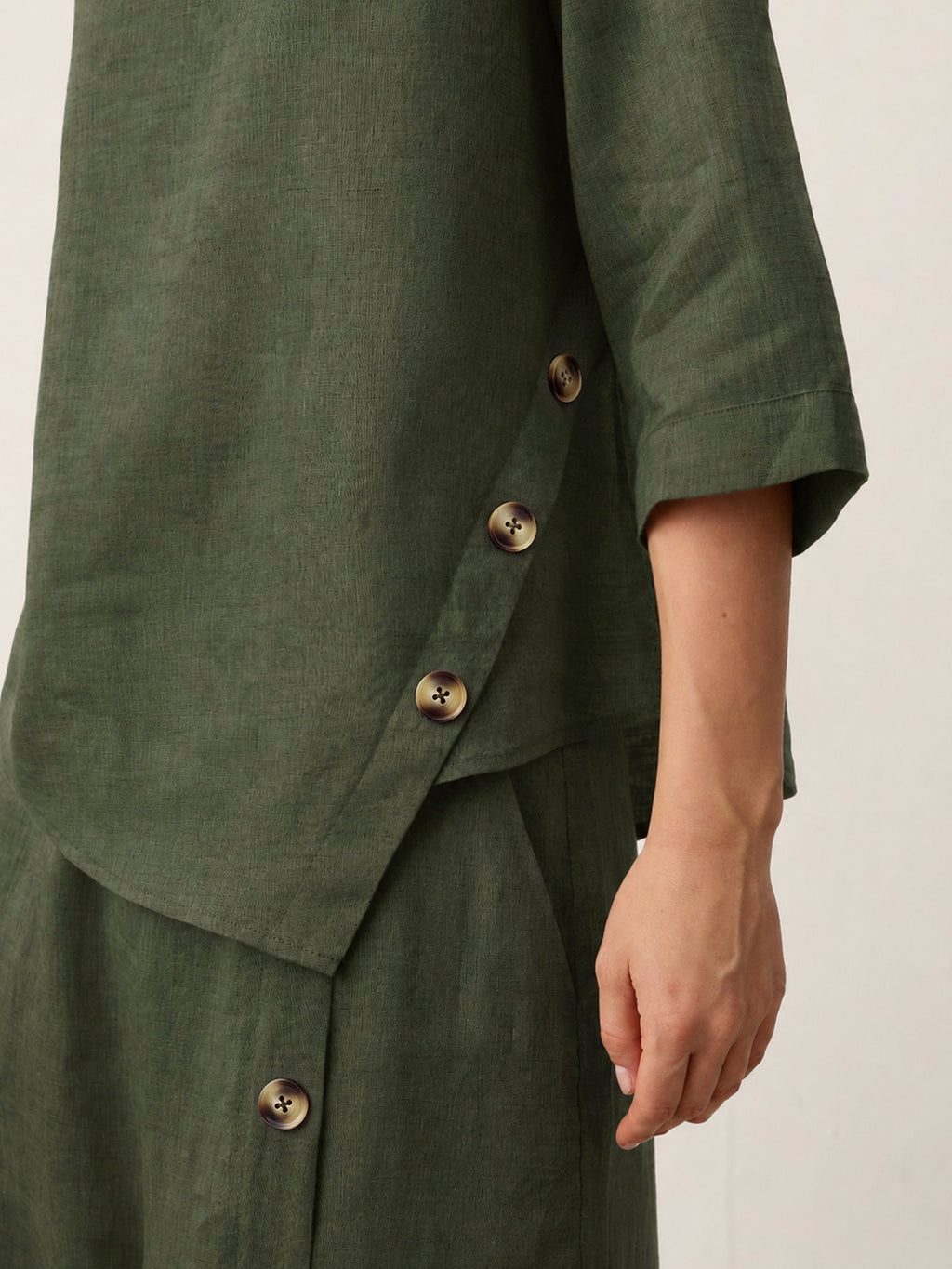 100% Linen Asymmetric-Hem Button-Trim Top NYLA by LINTICO