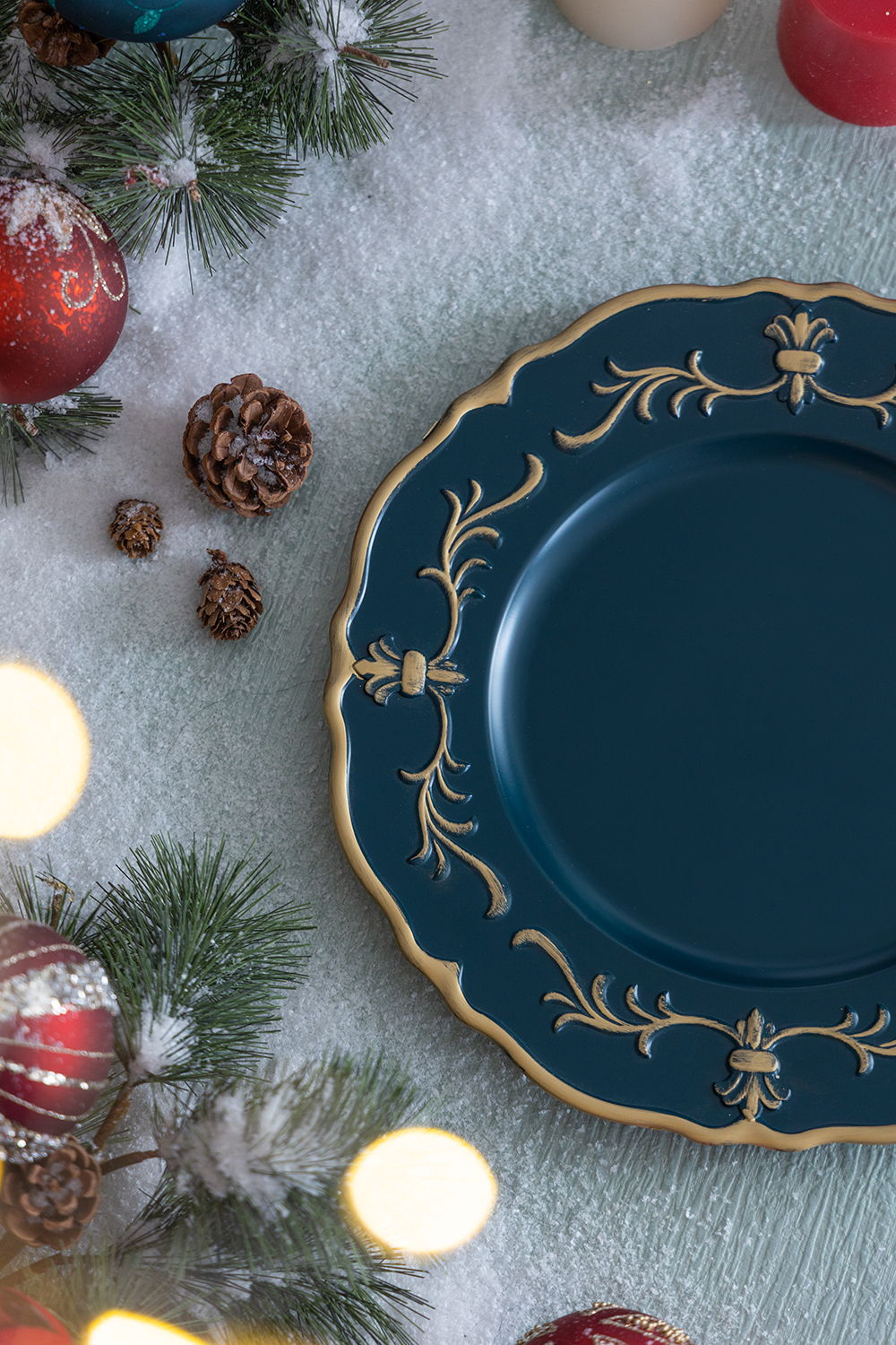 Plastic Charger Plate (Set of 8) - Blue / Gold / Polypropylene by Unique Piece Furniture