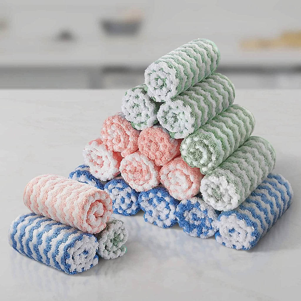 18-Pack: Microfiber Cleaning Cloth by DailySale