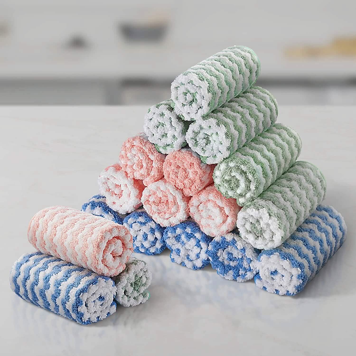 18-Pack: Microfiber Cleaning Cloth by DailySale