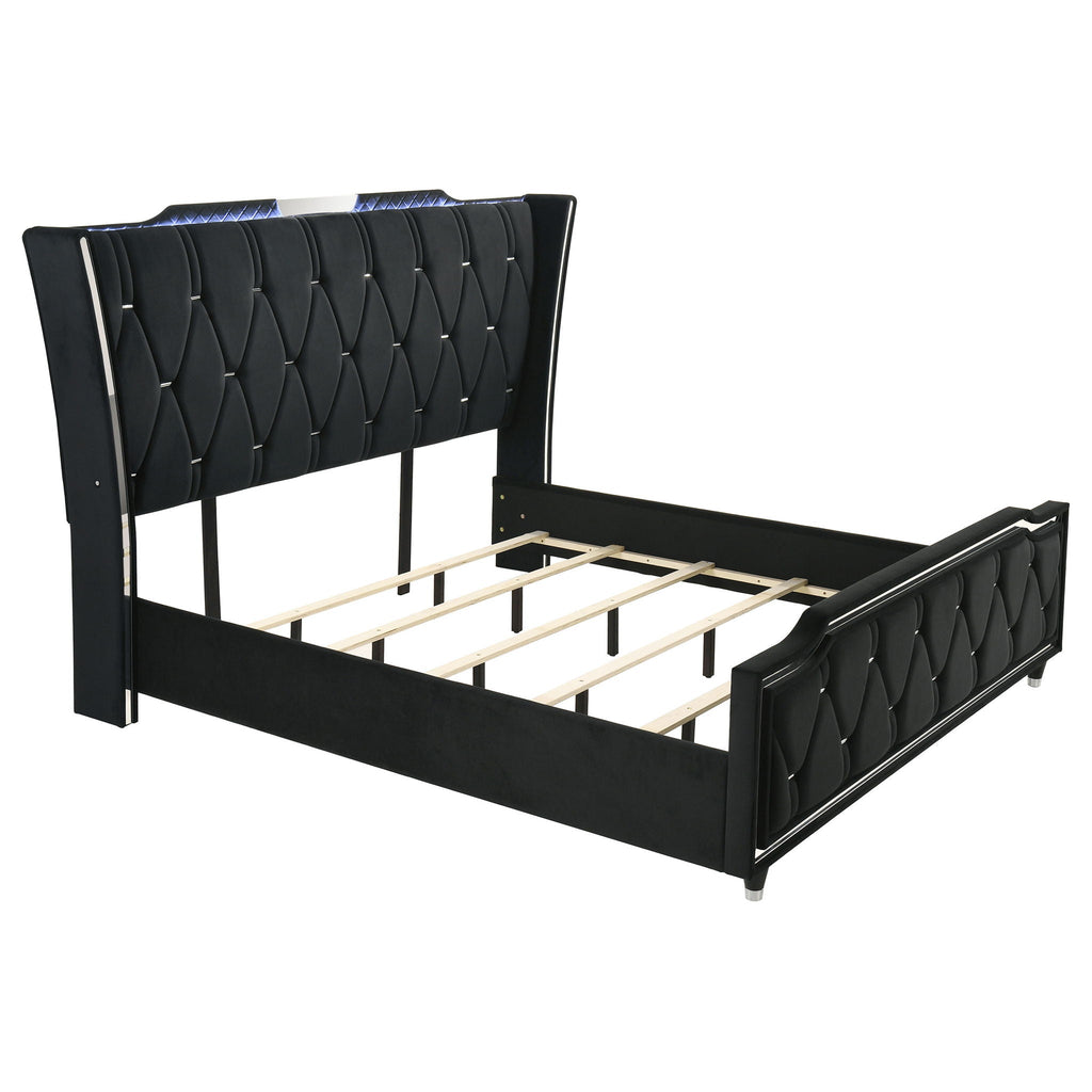 Lorient 5-piece Eastern King Bedroom Set Black by Unique Piece Furniture