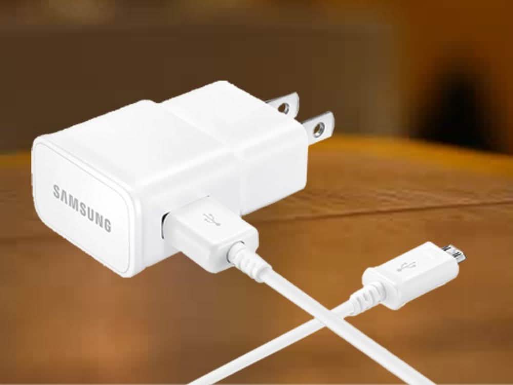 2-Pack: Samsung Adaptive Fast Charger with 4 Foot USB-C Cable by DailySale