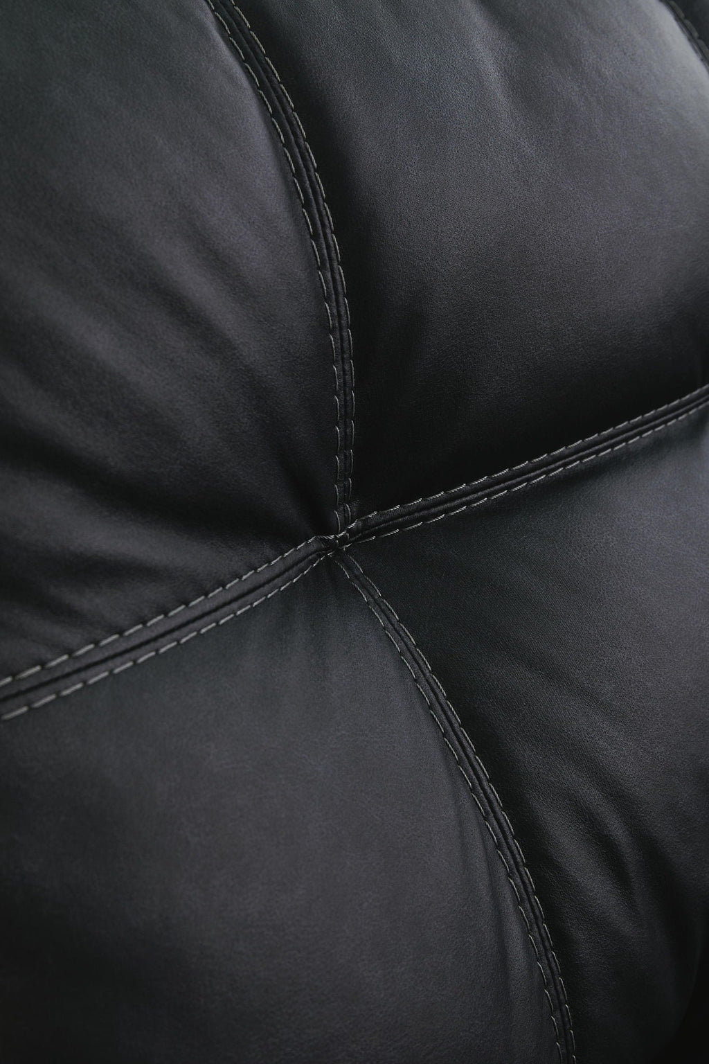 Barlin Mills - Sectional by Unique Piece Furniture