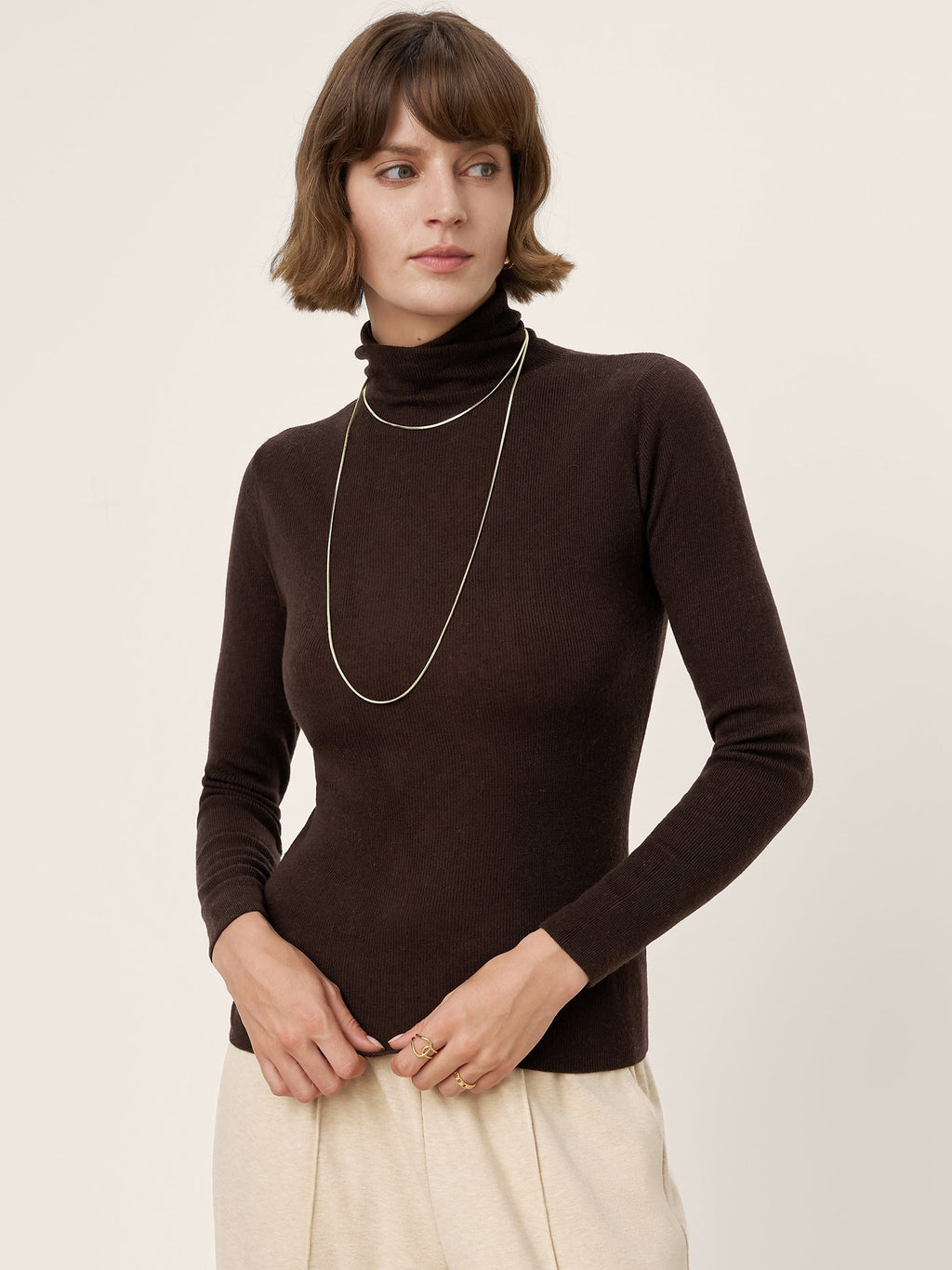 100% Extra-Fine Merino Wool Turtleneck Knit Sweater JOLENE by LINTICO