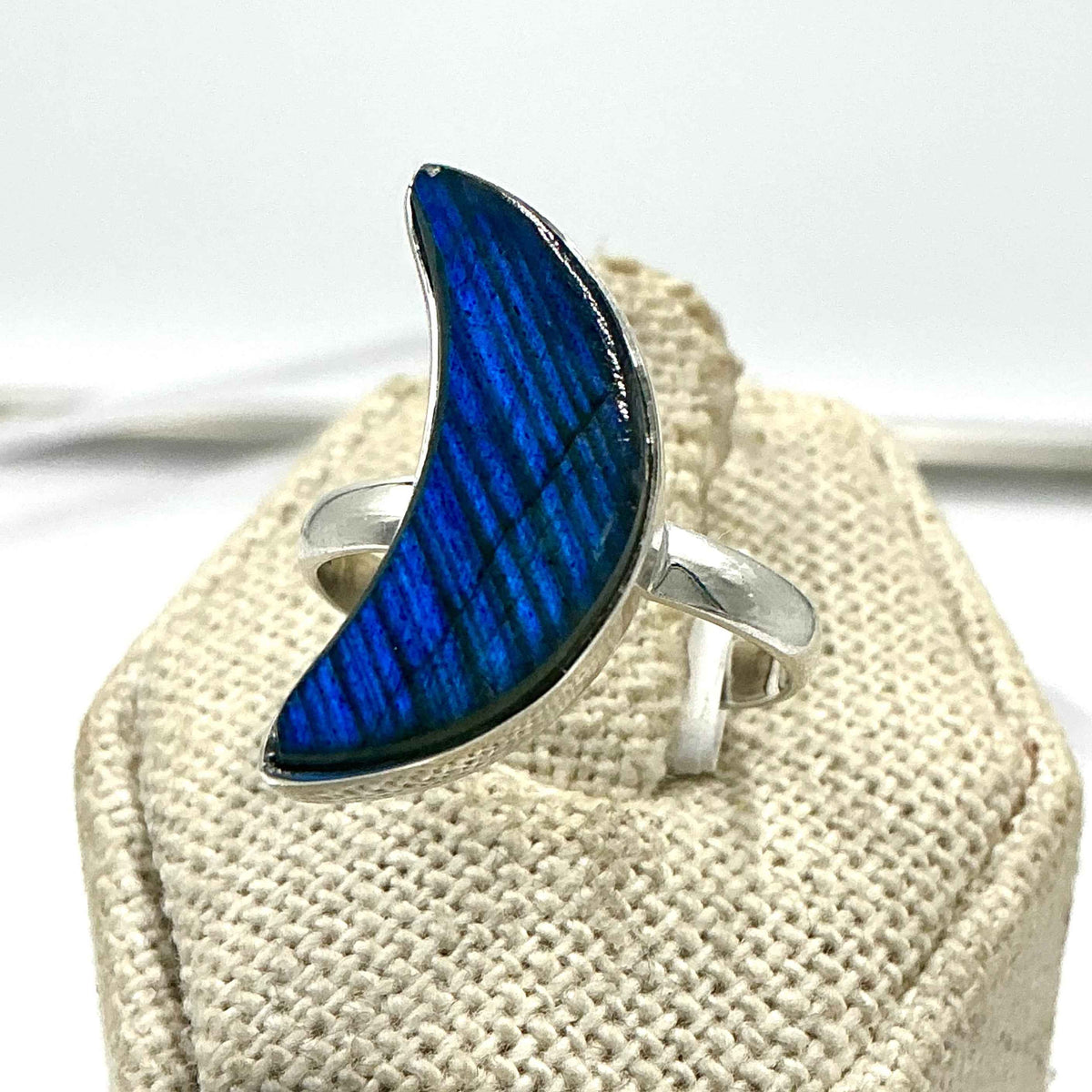 Sterling Silver Labradorite Crescent Moon Ring – Size 7 – Protection, Intuition & Transformation by Sacred Crystals