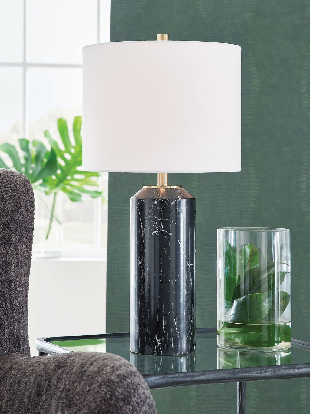 Hanzila - Poly Table Lamp - Black / Gold Finish by Unique Piece Furniture