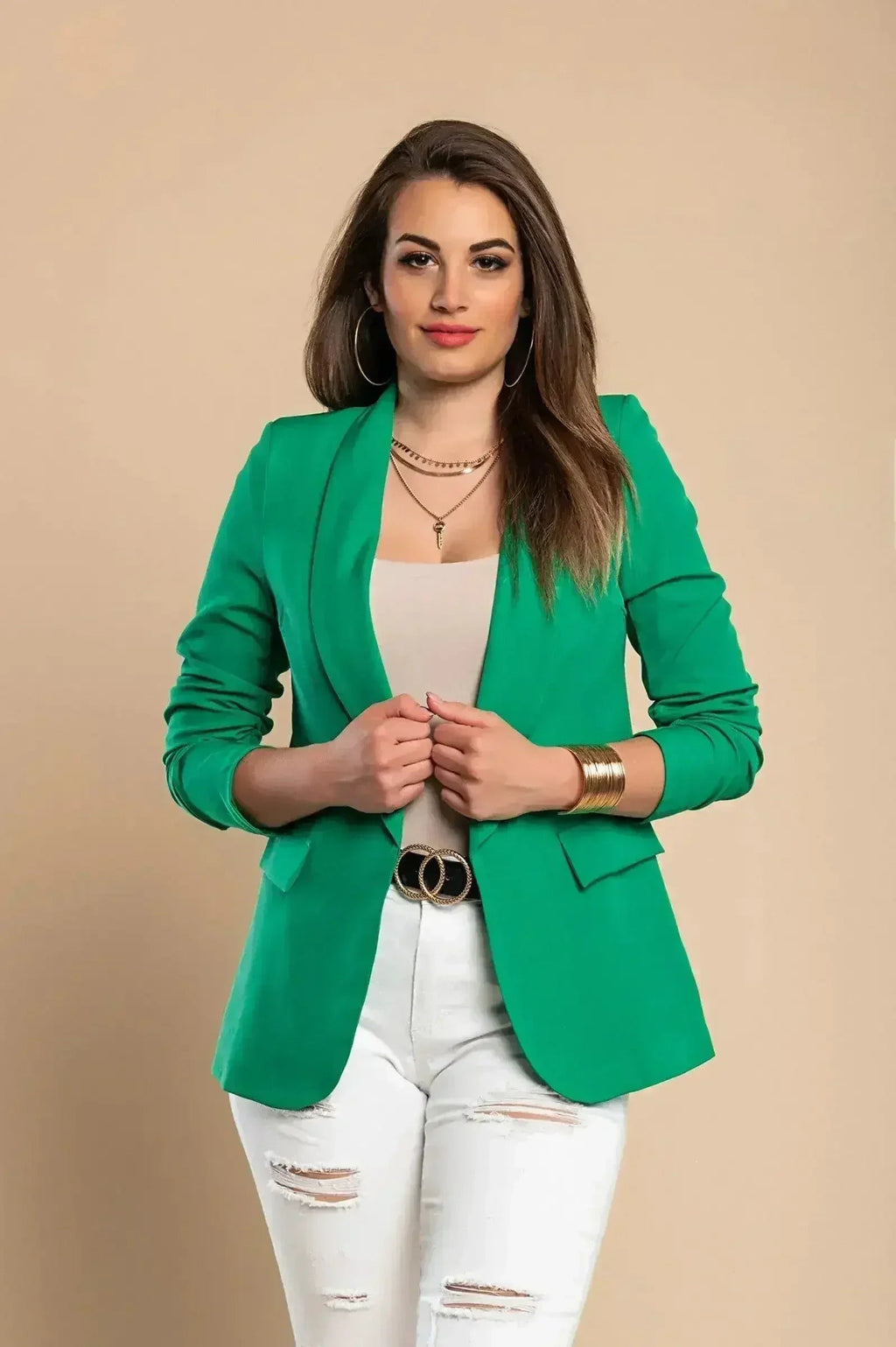 Daljši blazer s klasičnim ovratnikom Turina, zelen by Femstylo