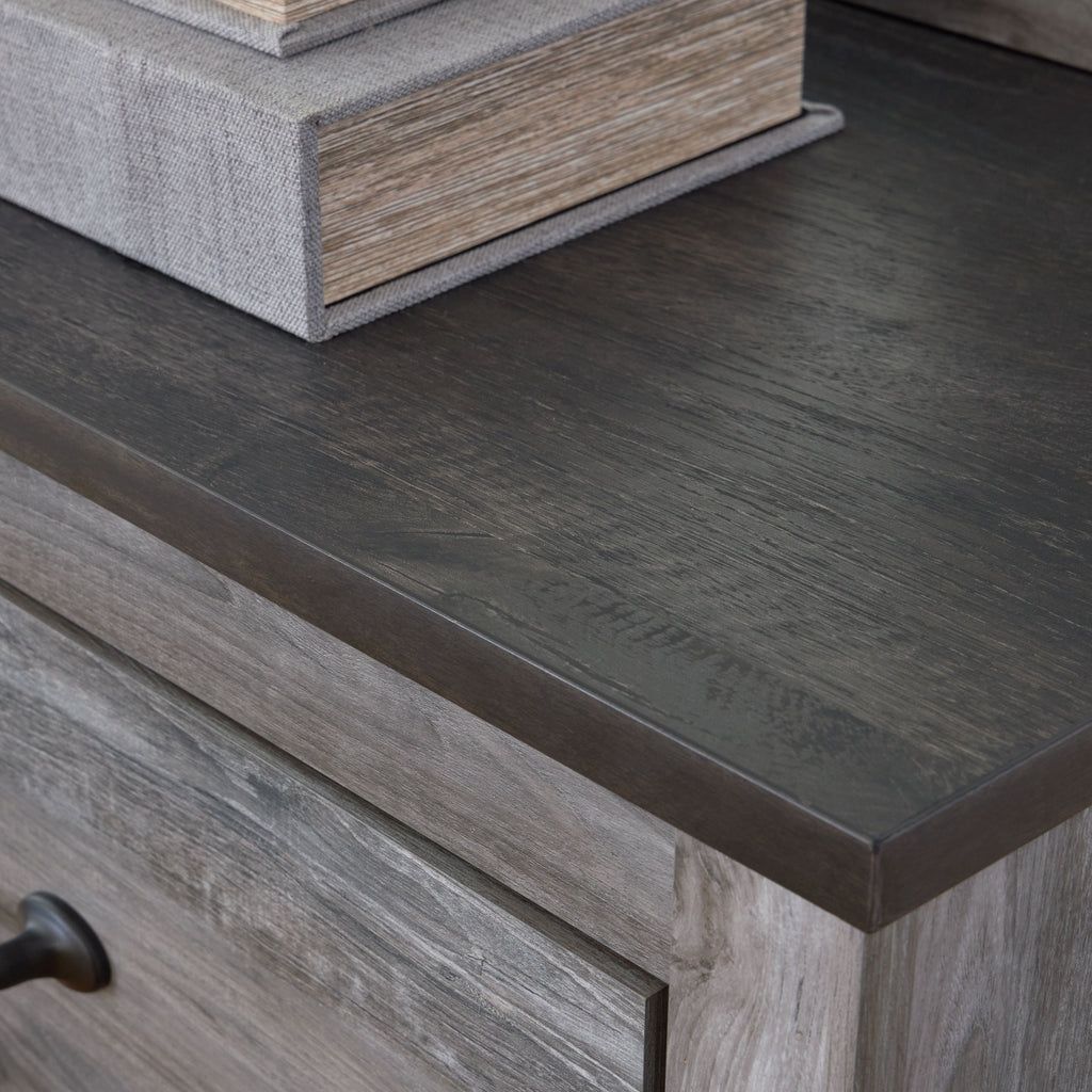 Bronyan - Four Drawer Chest - Dark Gray by Unique Piece Furniture