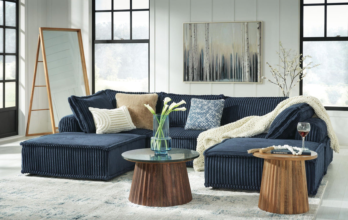 Bales - Sectional by Unique Piece Furniture
