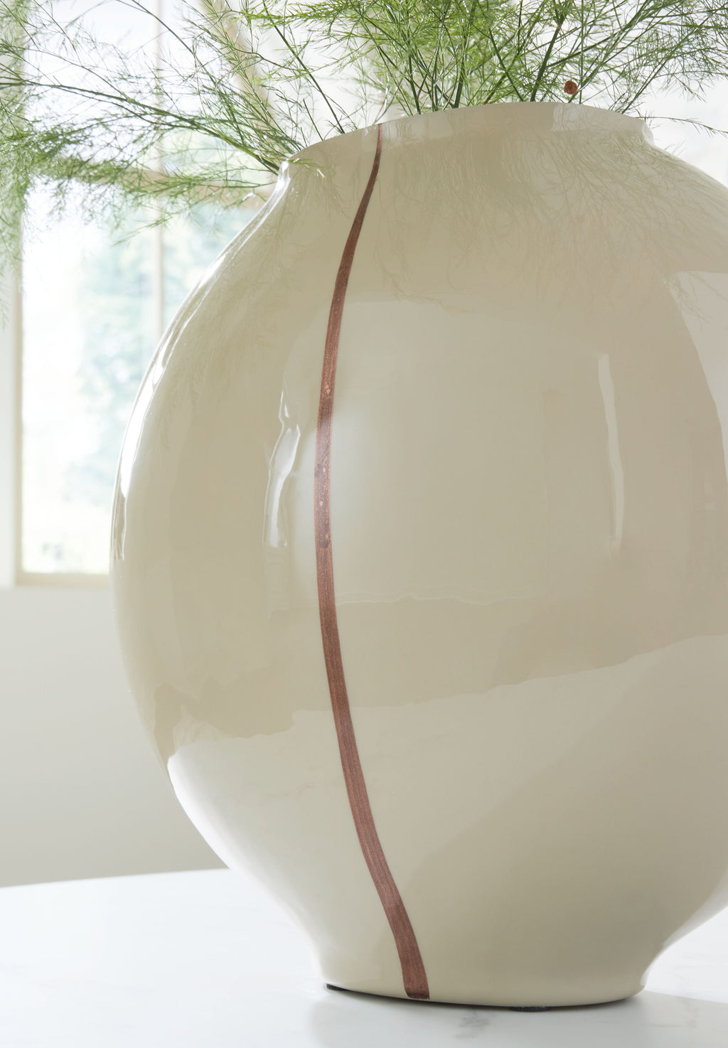 Sheabourne - Vase by Unique Piece Furniture