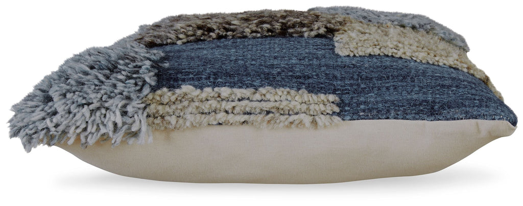 Gibbend - Pillow by Unique Piece Furniture