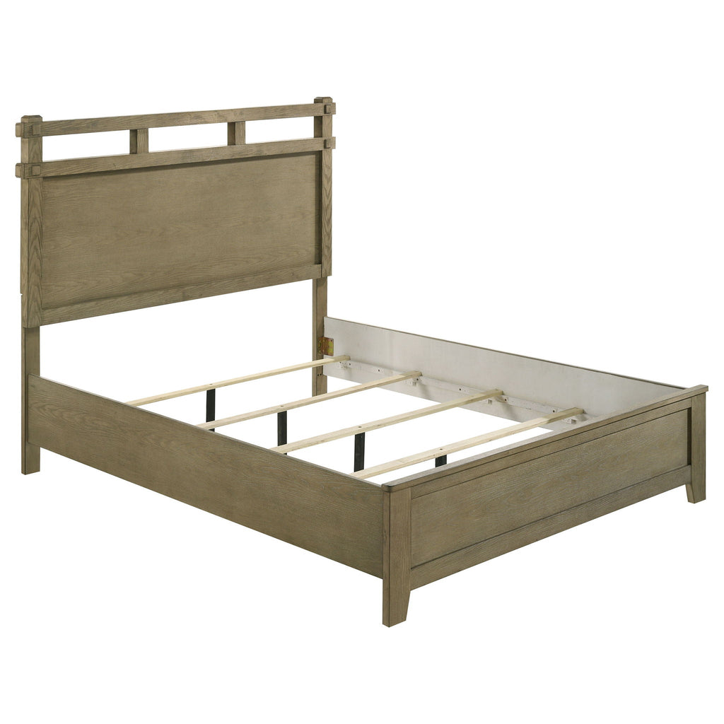 Hazlewood 4-piece Queen Bedroom Set Vineyard Oak by Unique Piece Furniture