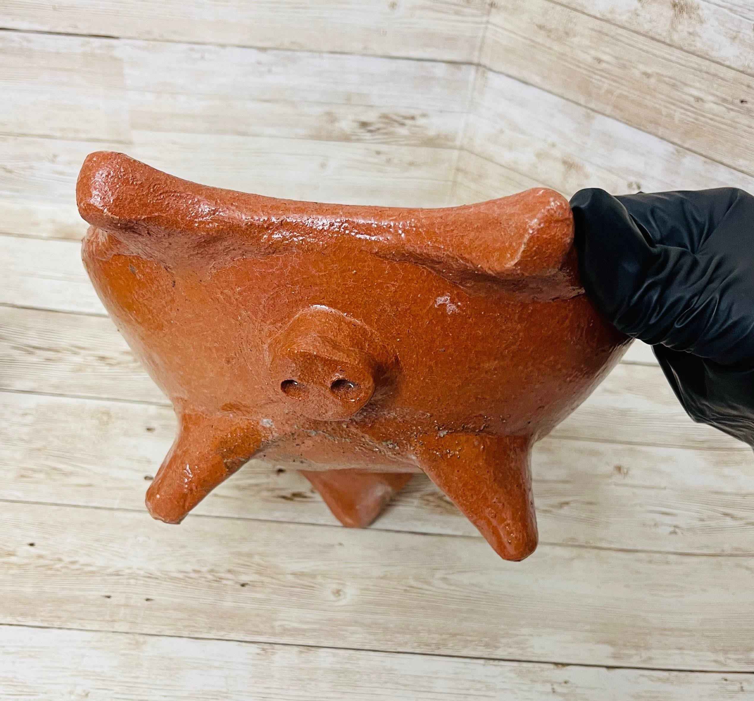 Authentic Mexican Pig Molcajete Molcajete Mexicano de Barro en Forna de Marranito