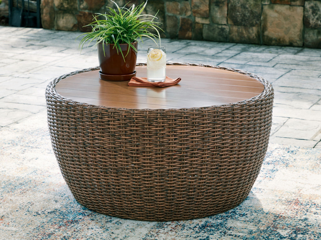 Double Point - Round Cocktail Table - Beige by Unique Piece Furniture
