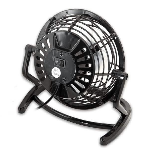 5-Inch USB Personal Desk Fan by DailySale