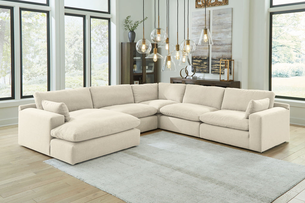 Elyza - Sectional by Unique Piece Furniture