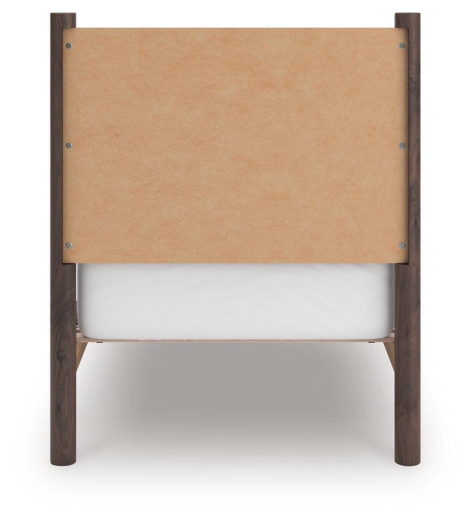 Pamytta - Panel Platform Bed by Unique Piece Furniture