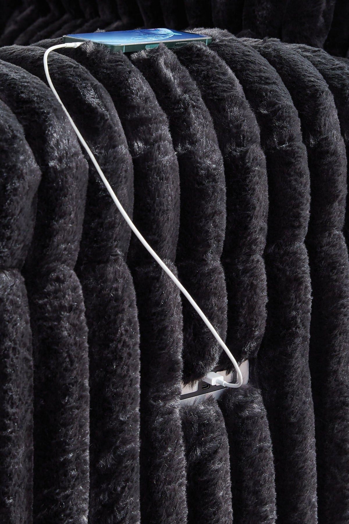 Rhine Falls - Zero Wall Power Recliner - Onyx by Unique Piece Furniture