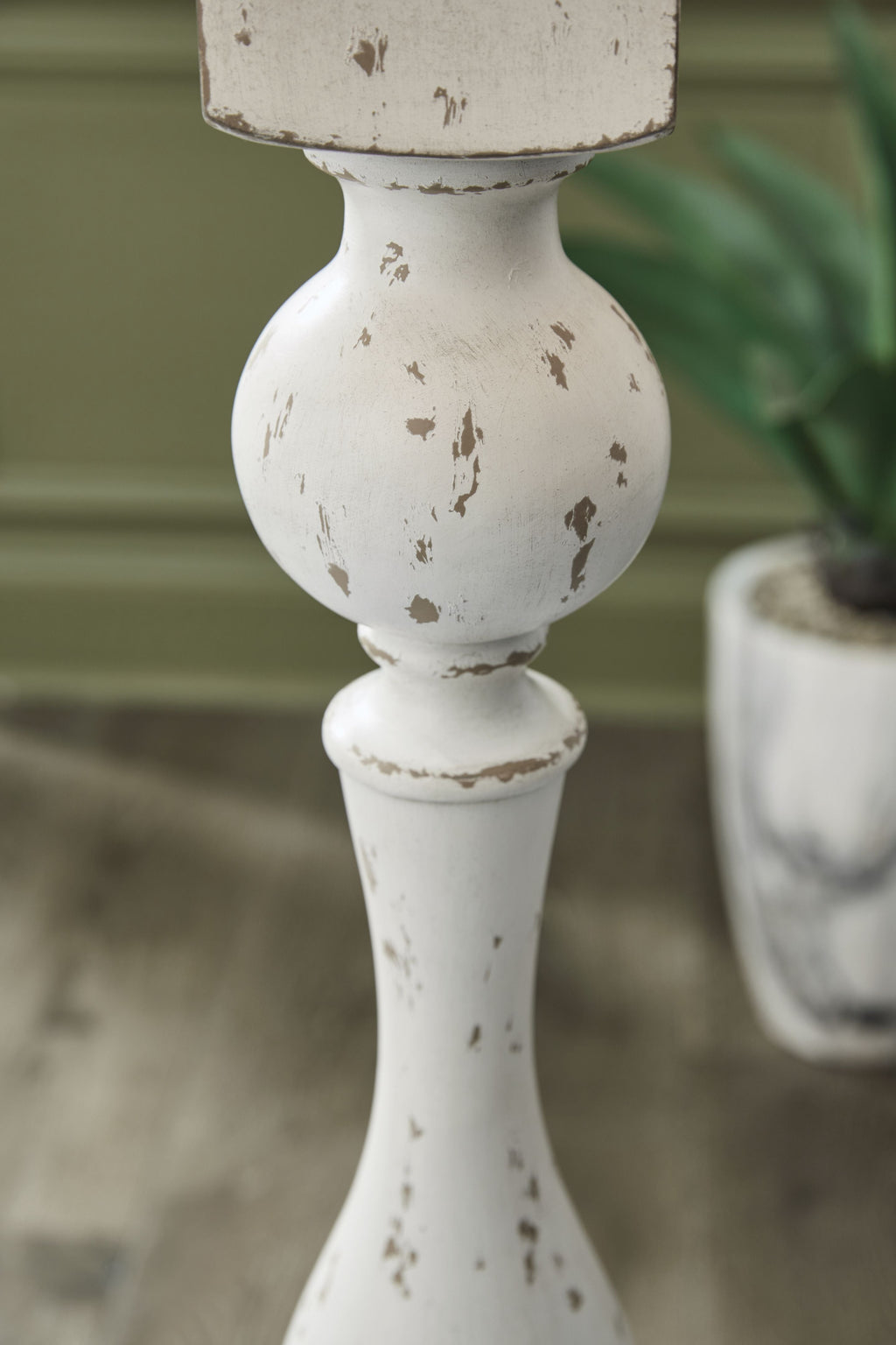 Madsbrook - Poly Lamp by Unique Piece Furniture