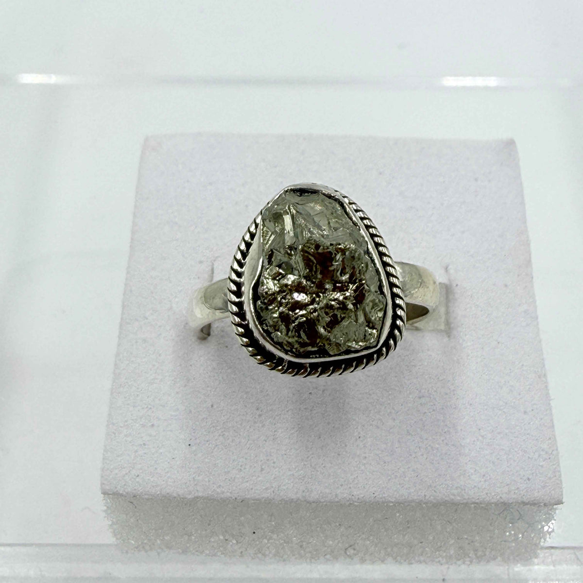 Sterling Silver Oval Pyrite Rope-Edge Ring – Size 8 – Protection, Confidence & Grounding by Sacred Crystals