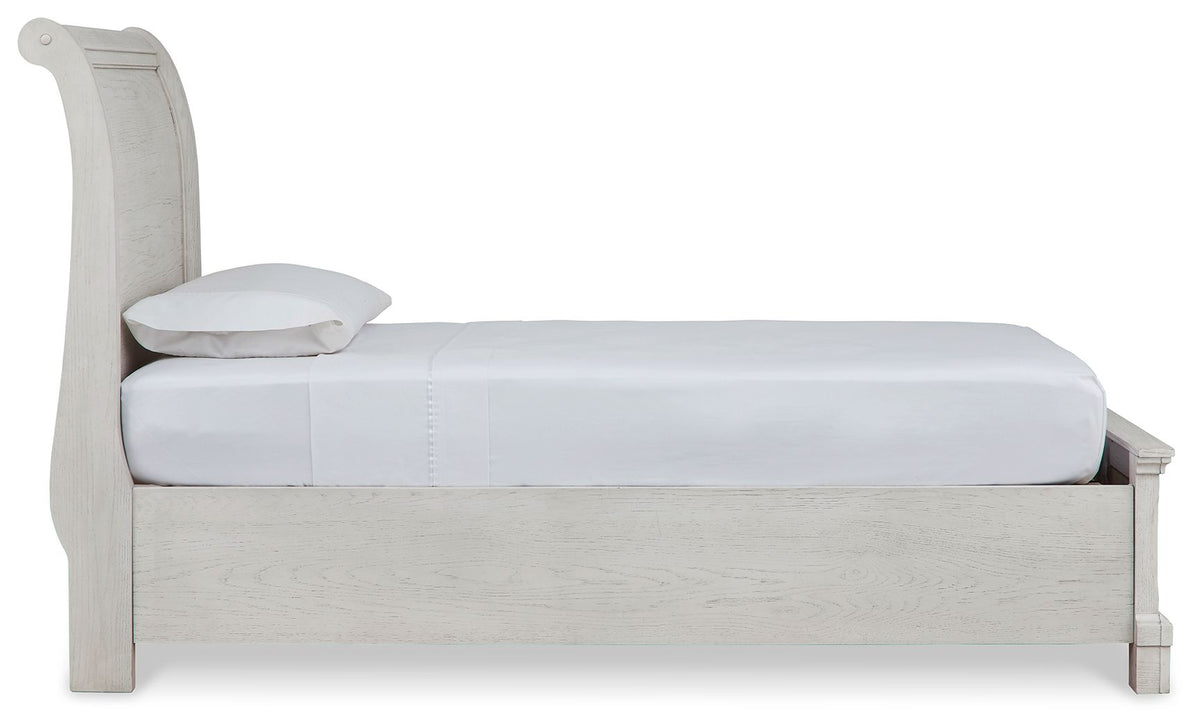 Robbinsdale - Sleigh Bed by Unique Piece Furniture