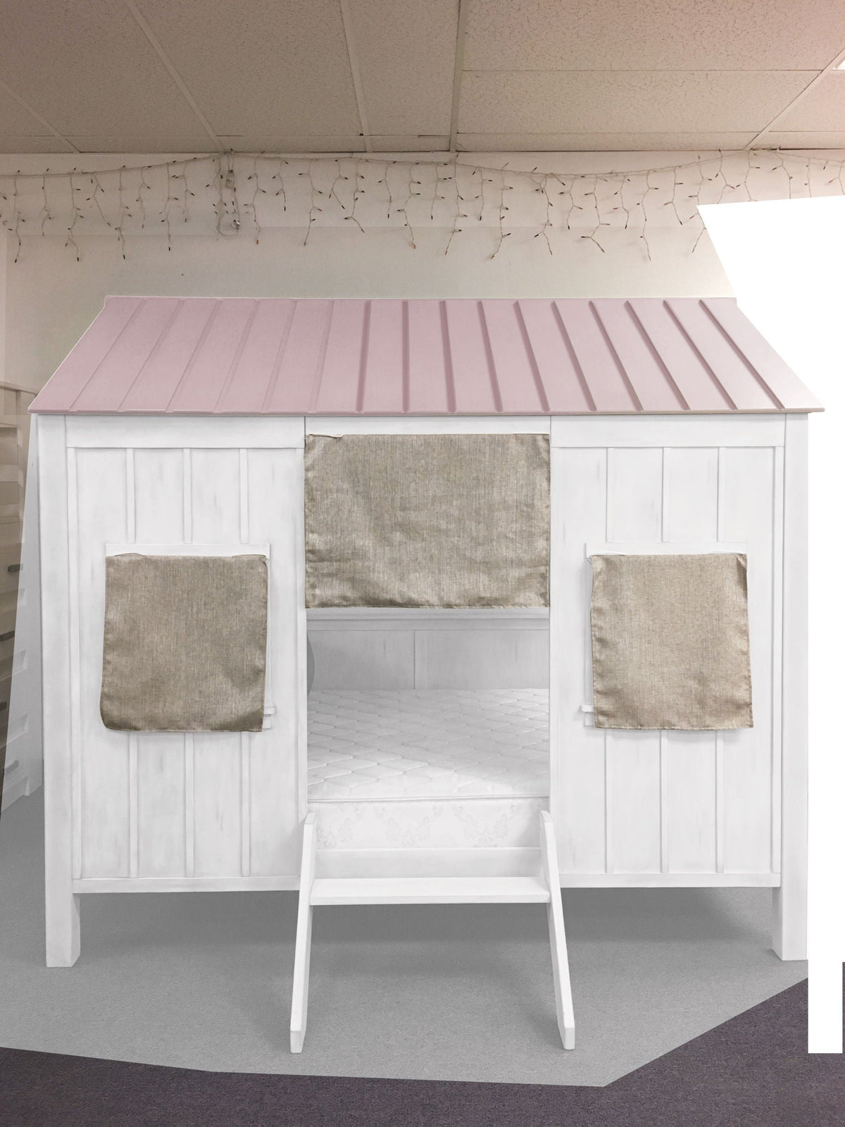 Spring - Full Bed - White / Pink by Unique Piece Furniture
