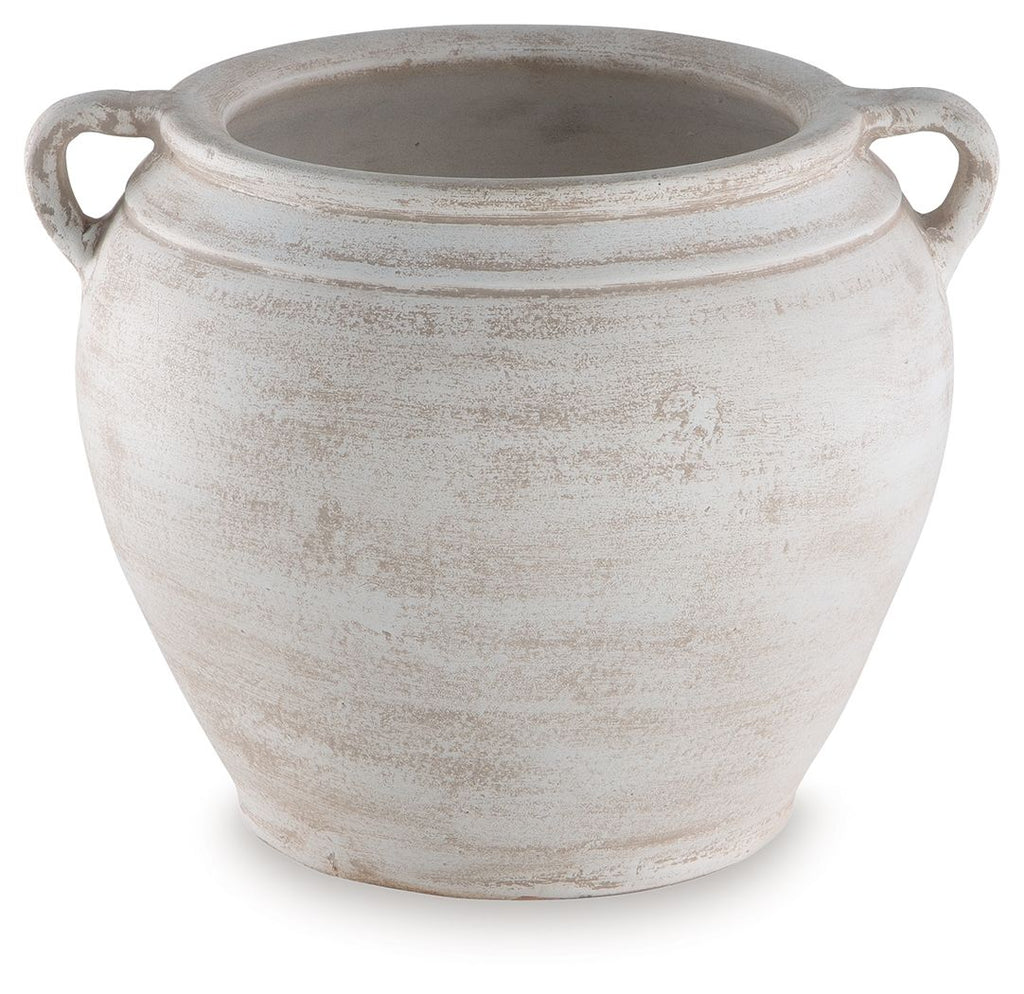 Meadie - 9" Vase by Unique Piece Furniture