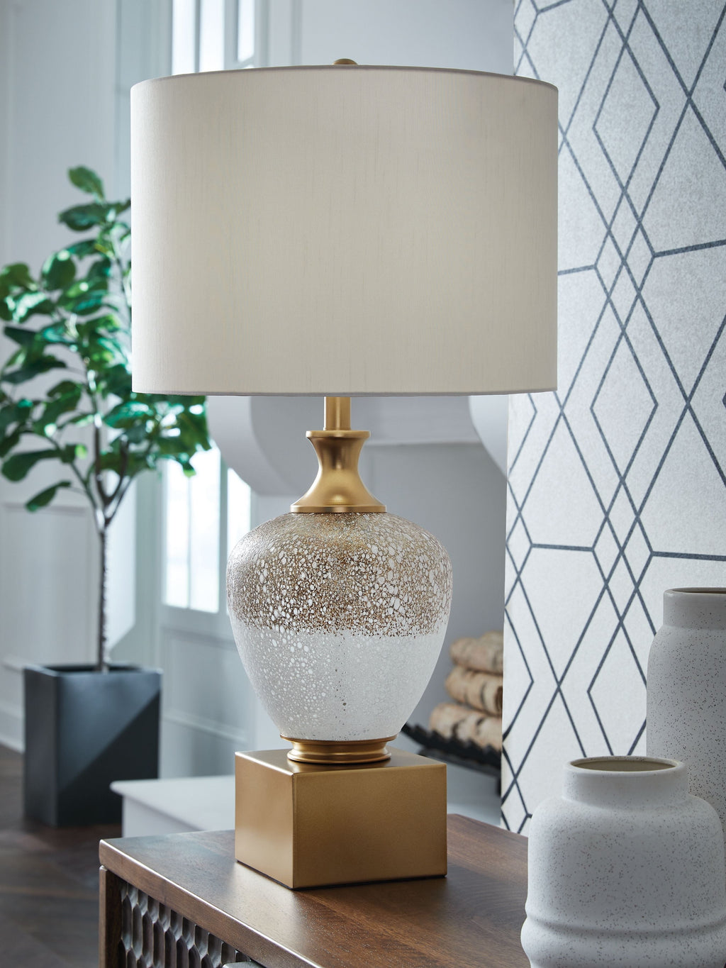 Tavisburg - Glass Table Lamp - Brown / White / Gold by Unique Piece Furniture