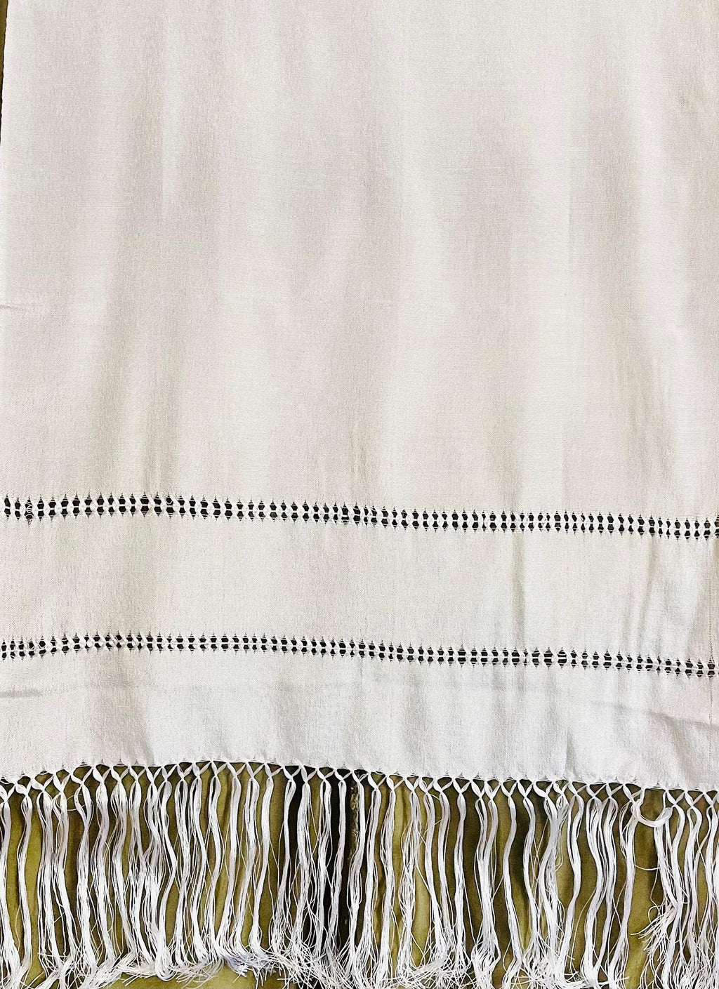 Authentic Mexican Silk Wrap Shawl Reboso Mexicano De Artiseda by Chica Mexico