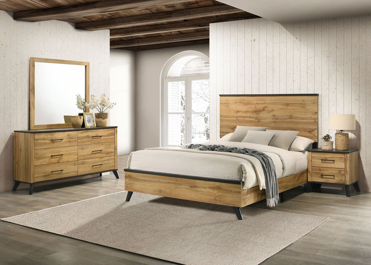 Kaywood 4-piece Eastern King Bedroom Set Natural Pine by Unique Piece Furniture