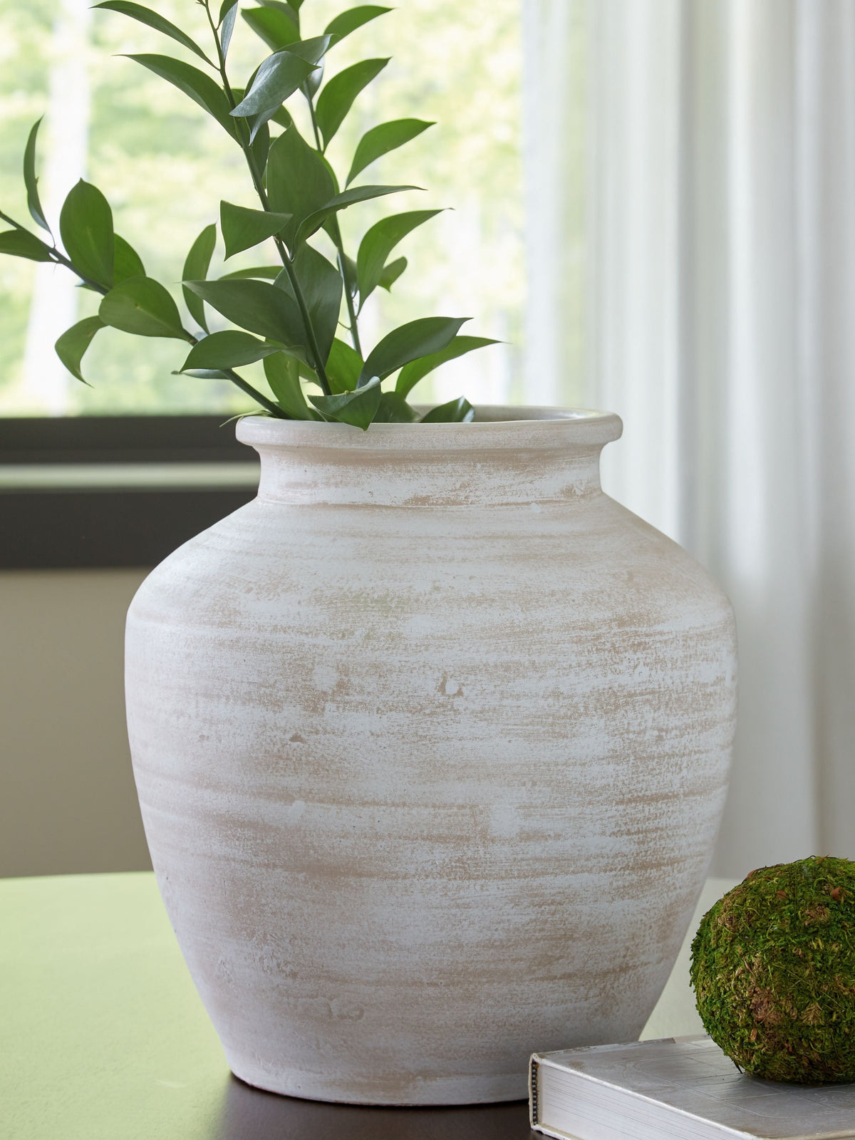 Meadie - 12" Vase by Unique Piece Furniture