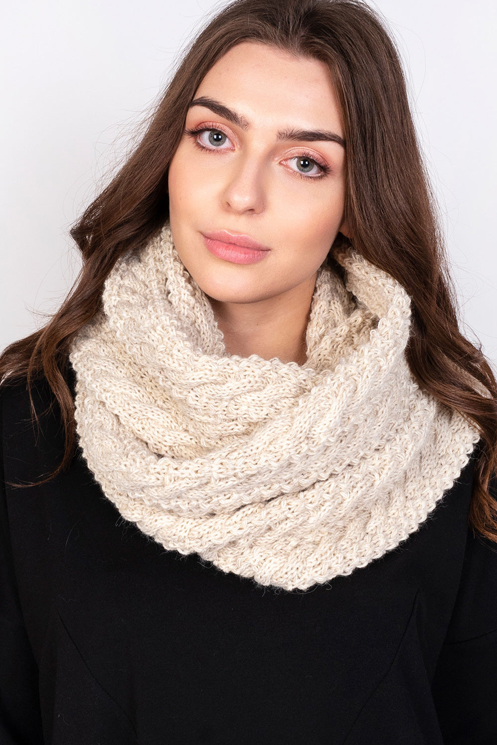 Infinity Scarf model 151080 Lanti by Salmon Metis