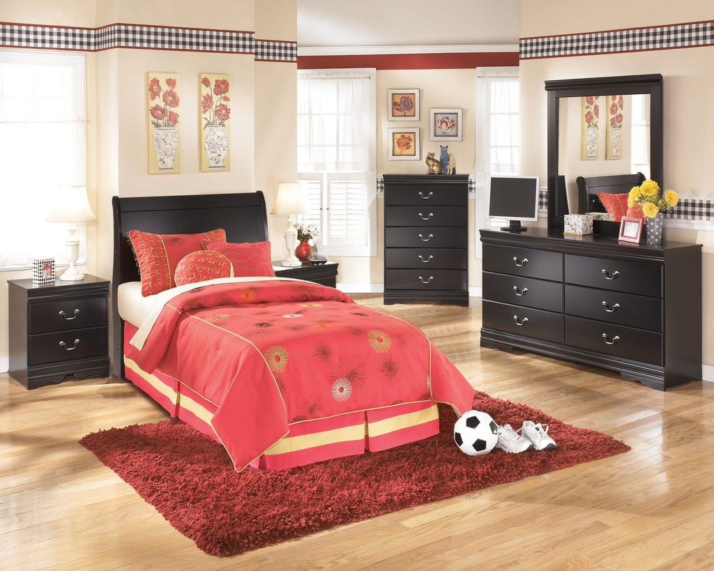 Huey Vineyard - Five Drawer Chest - Black by Unique Piece Furniture