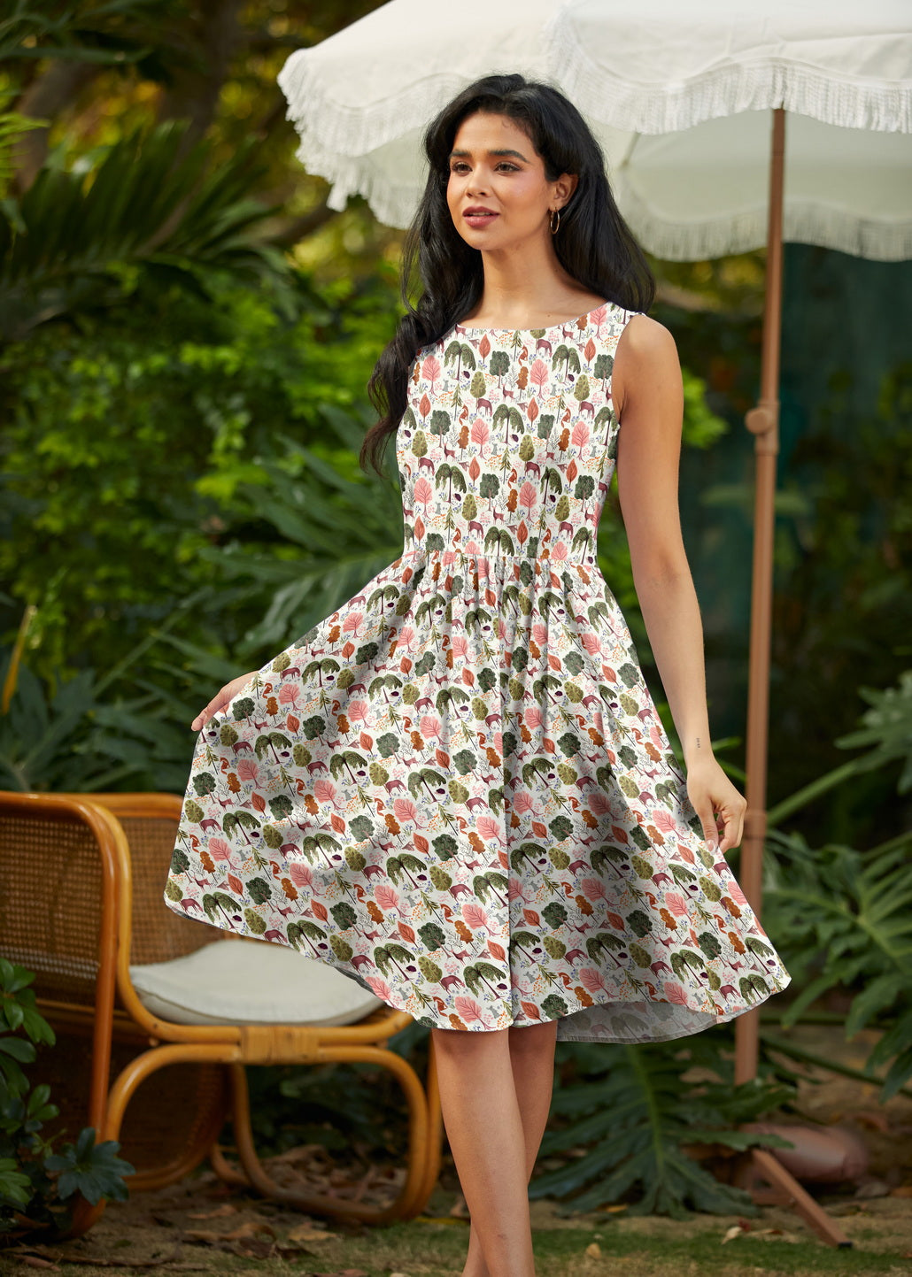Woodland Vintage Dress in Cream by Retrolicious