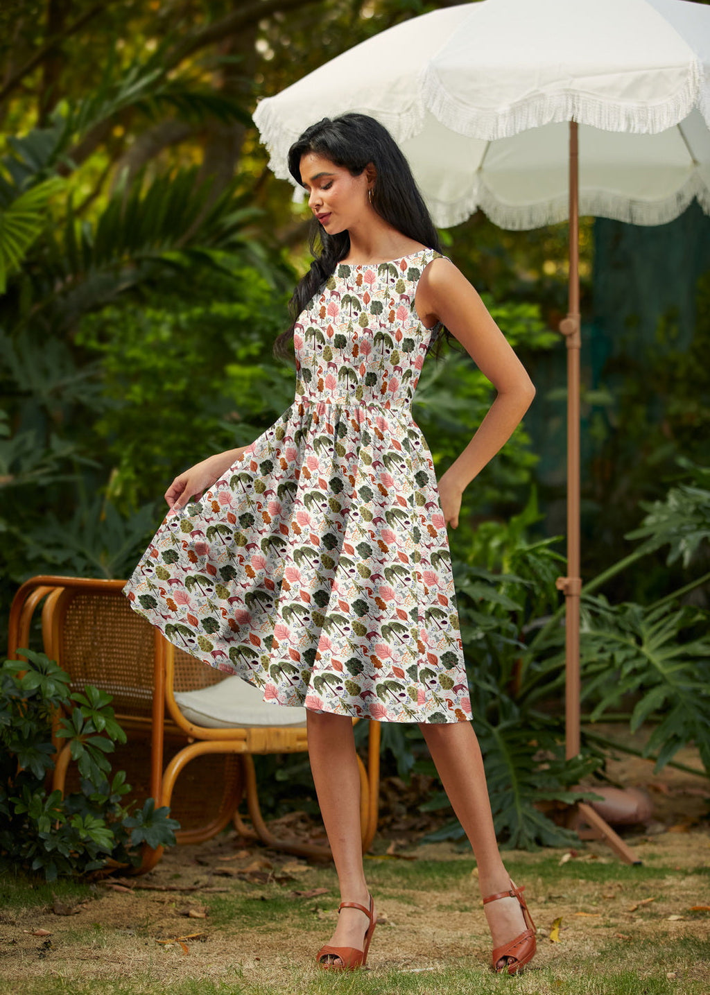 Woodland Vintage Dress in Cream by Retrolicious