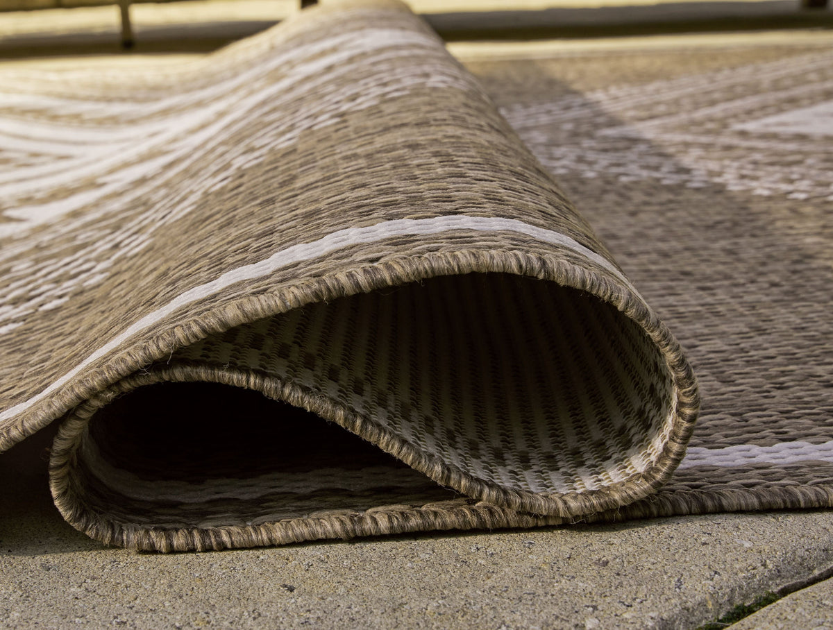 Dunsler - Rug by Unique Piece Furniture