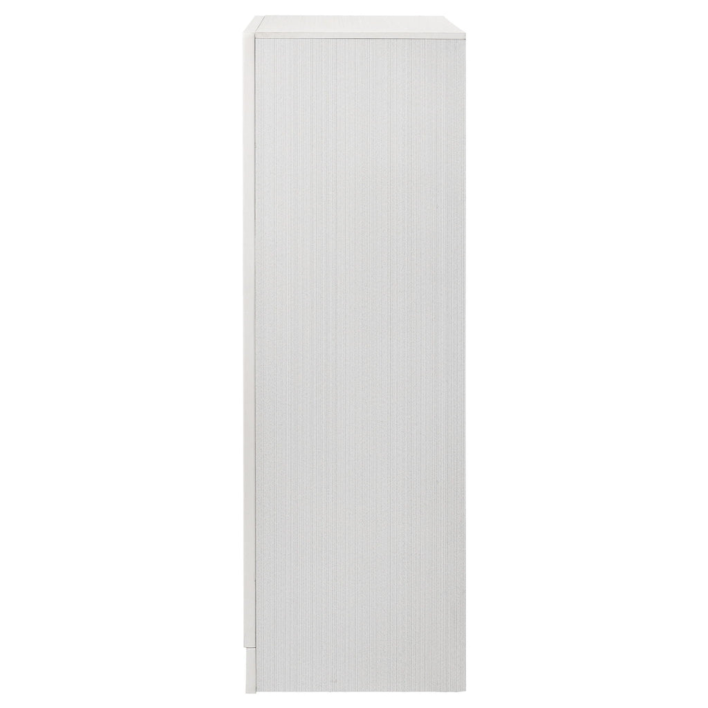 Miranda 6-drawer Bedroom Chest White by Unique Piece Furniture