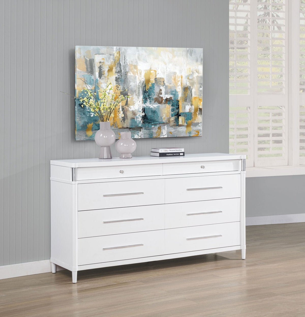 Gracemont 8-drawer Bedroom Dresser Cabinet White by Unique Piece Furniture