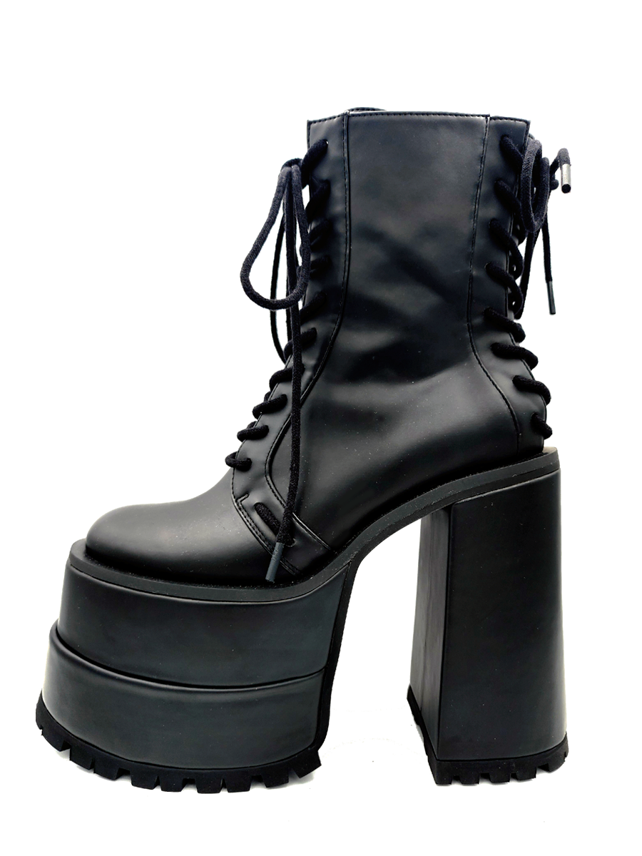 Doubletime Boot by Charla Tedrick