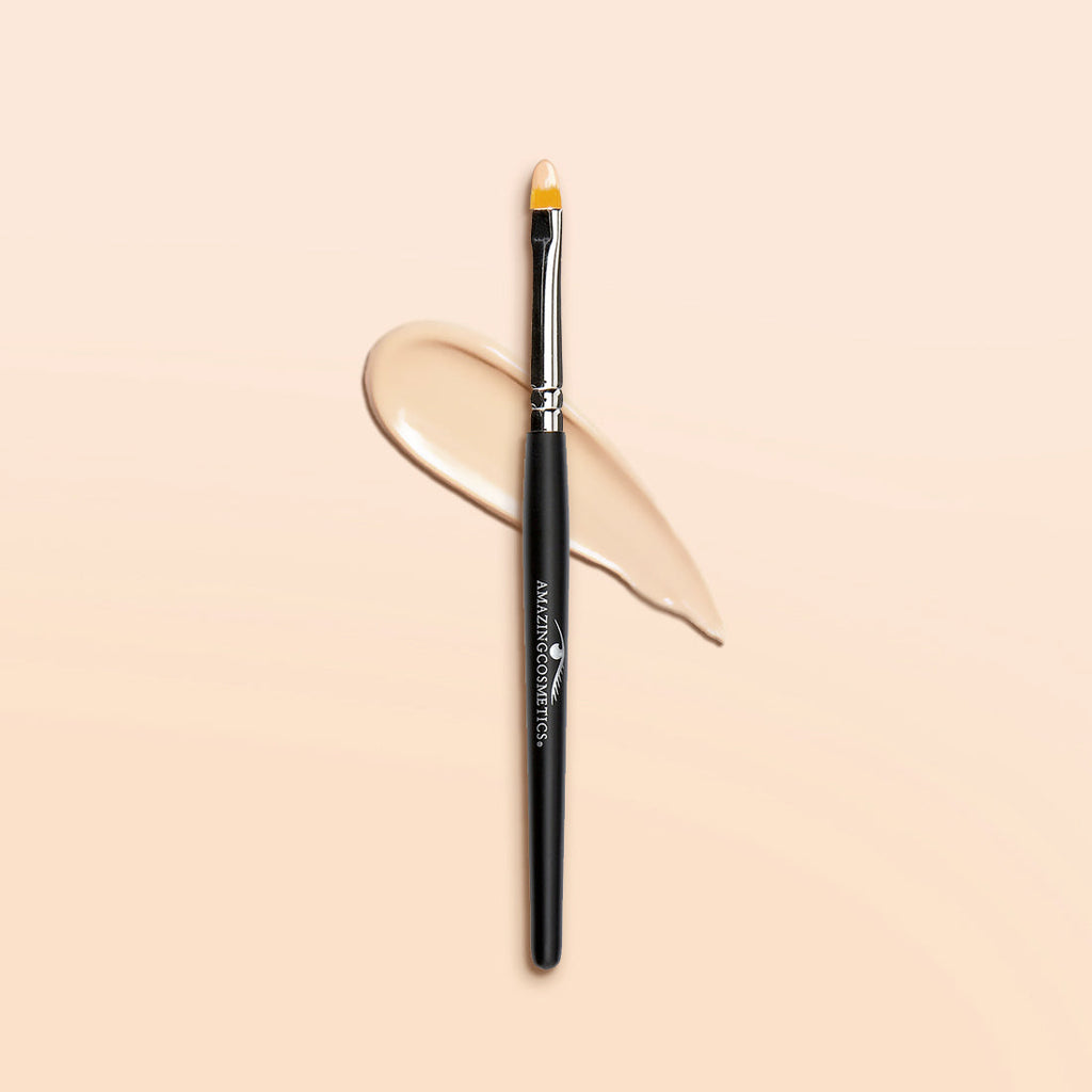 Concealer Brush by AmazingCosmetics