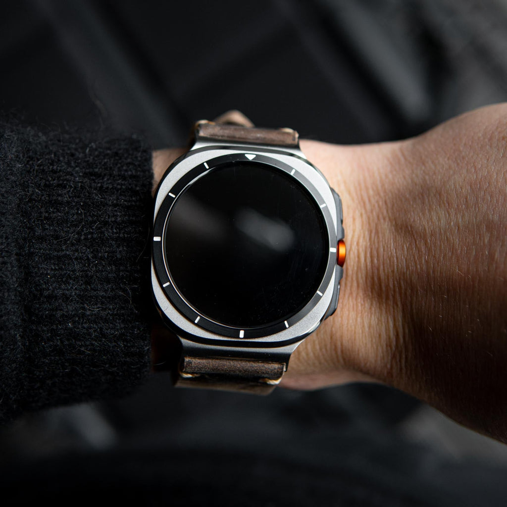 Leather Strap R01 for Samsung Galaxy Watch Ultra by Robust