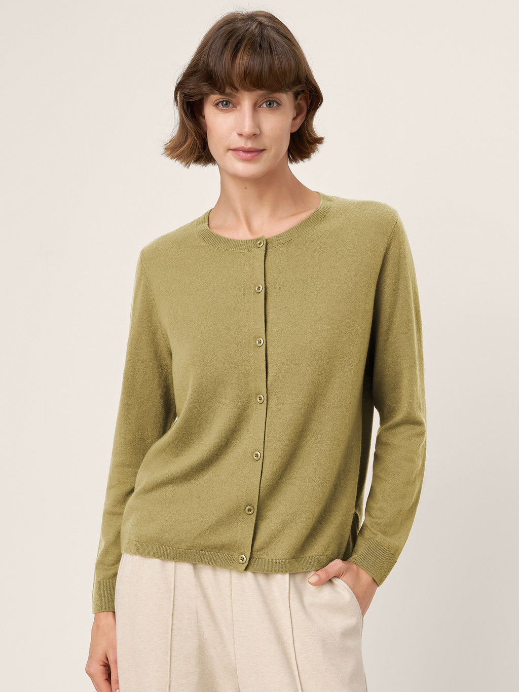 100% Extra-Fine Merino Wool Buttoned Knit Cardigan CAYLA by LINTICO