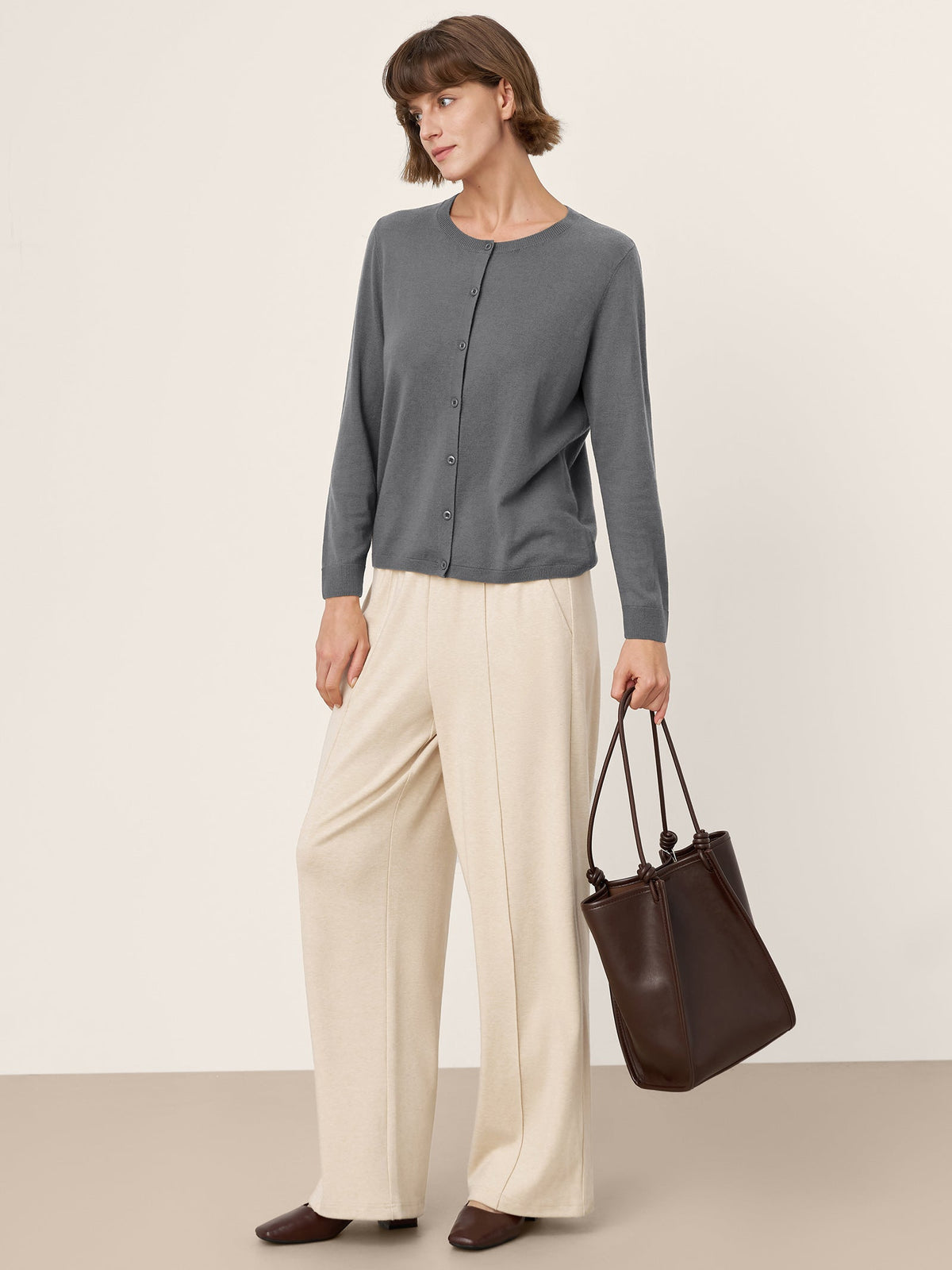 100% Extra-Fine Merino Wool Buttoned Knit Cardigan CAYLA by LINTICO