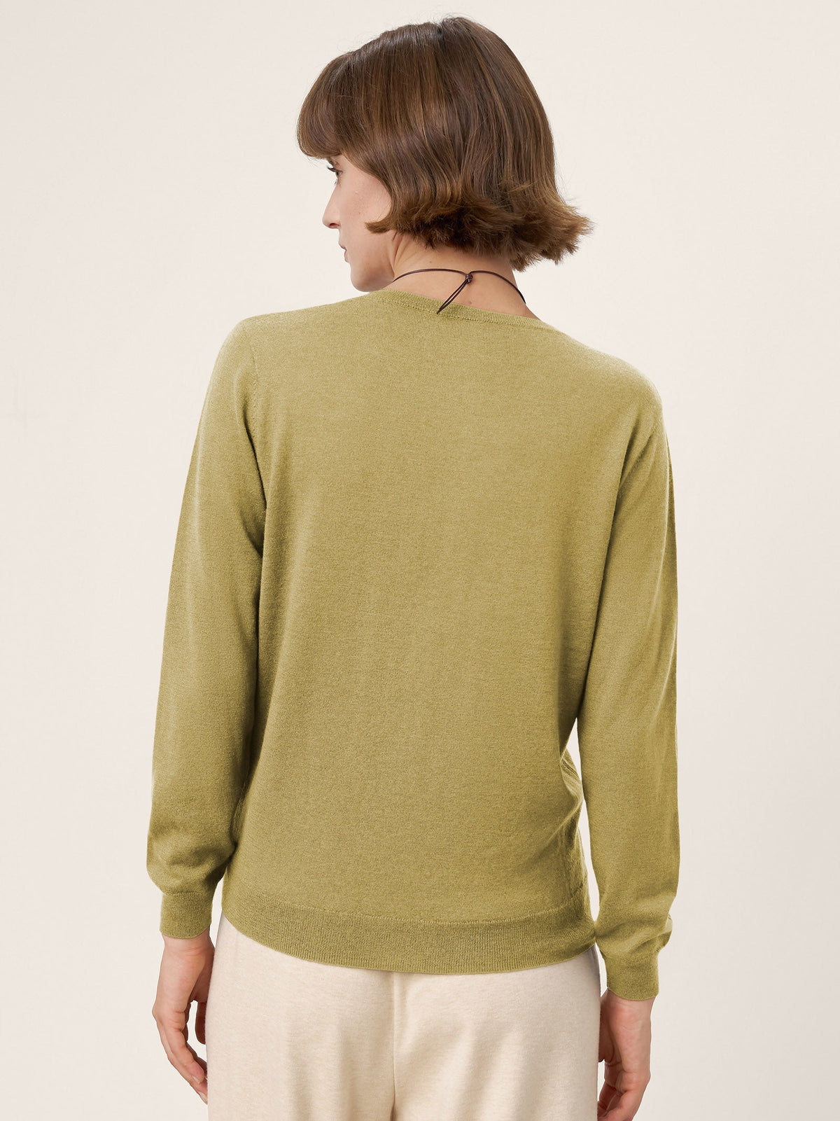 100% Extra-Fine Merino Wool Essential Crew Neck Knit Sweater BRIDGET by LINTICO